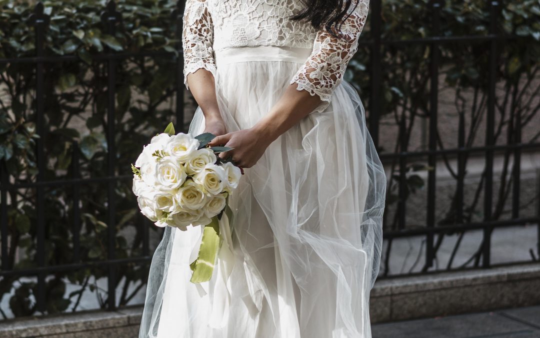 Beautiful Mexican Wedding Dress Ideas: Traditional and Modern Styles